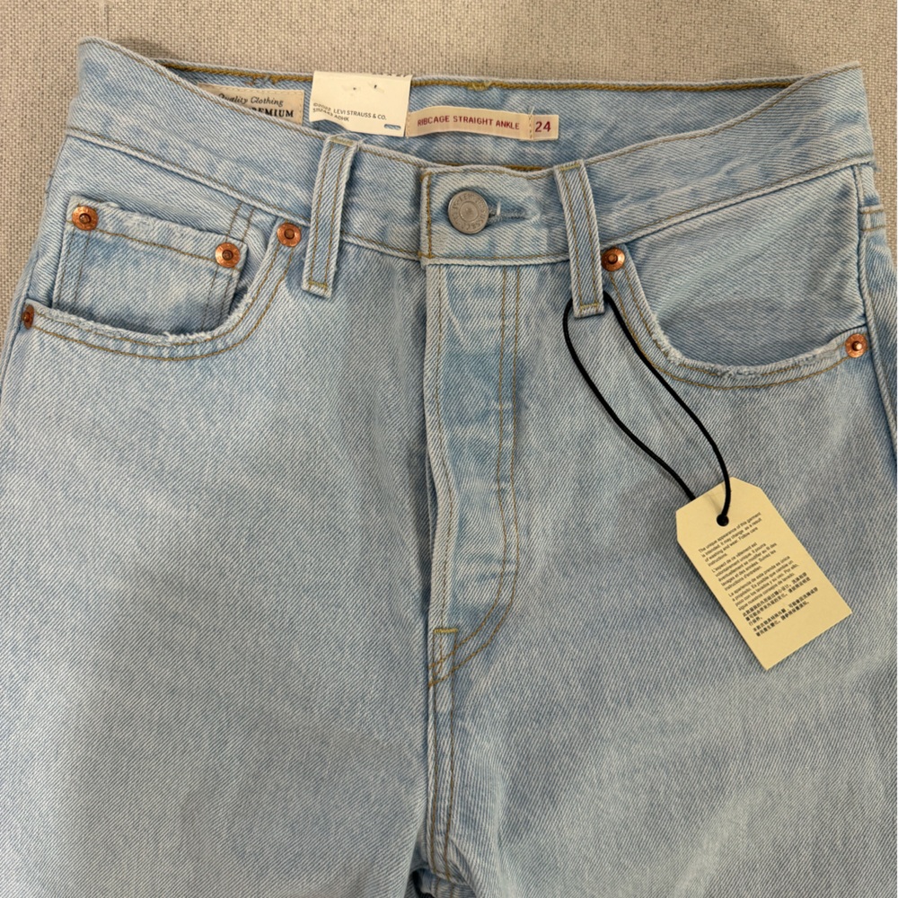 NWT LEVI'S Women's Ribcage Straight Ankle Jeans Size 24 - Picture 3 of 9